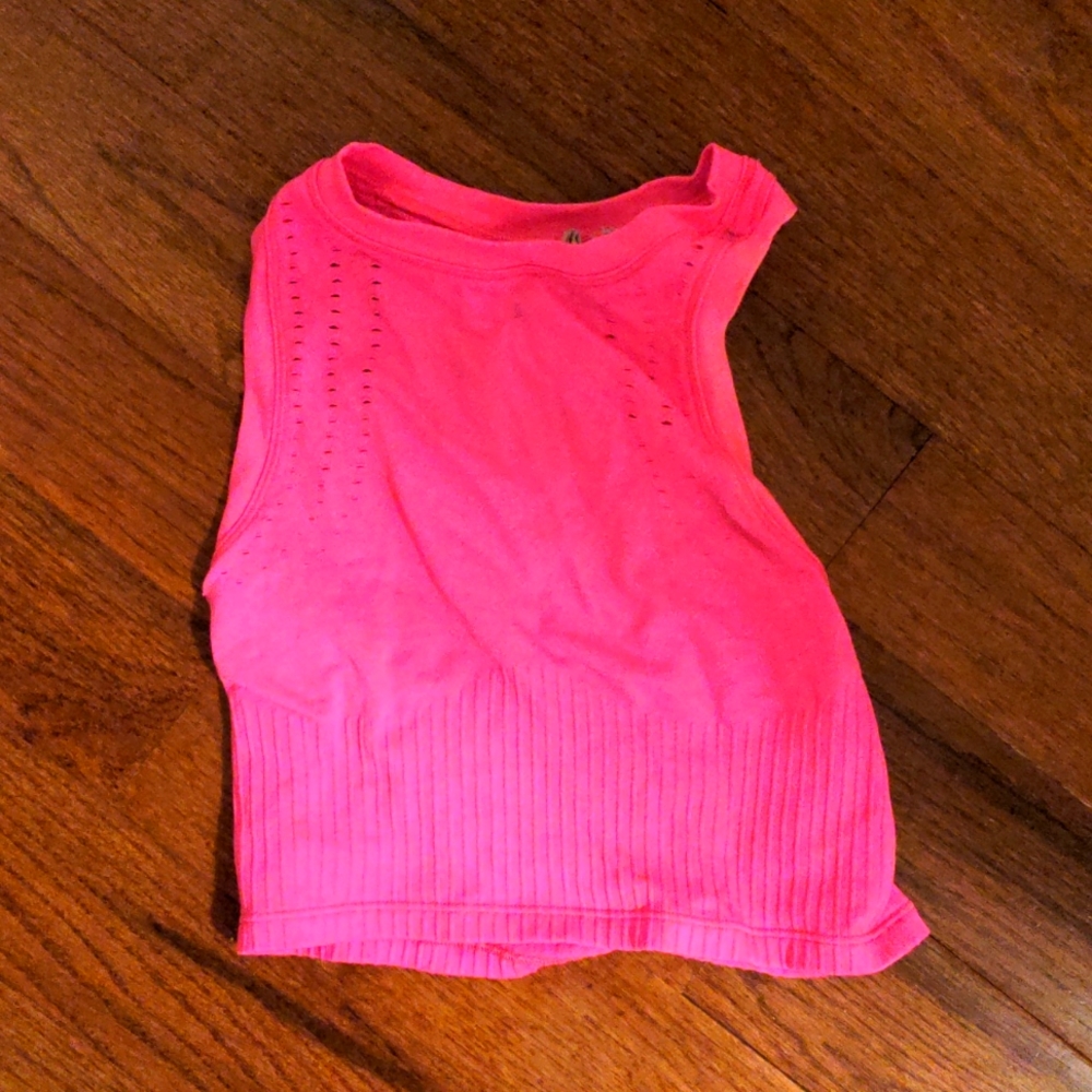 Hot pink Lorna Jane top size xs/s